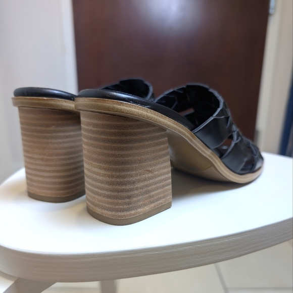 Marc Fisher Black Strappy Block Heel Sandals Size 8 NWOT - Picture 5 of 8